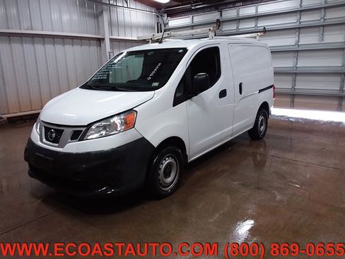 Used 2015 Nissan NV200 S image 4