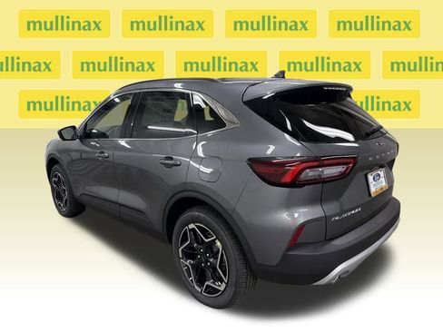 New 2026 Ford Escape Platinum w/ Premium Technology Package image 9