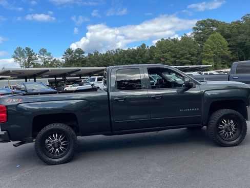 Used 2018 Chevrolet Silverado 1500 LT image 6