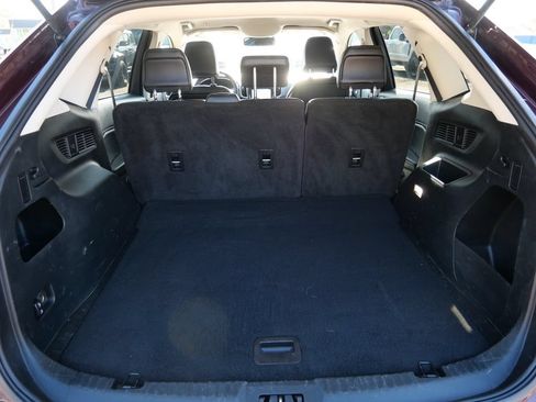 Used 2021 Ford Edge SEL AWD/4WD image 9