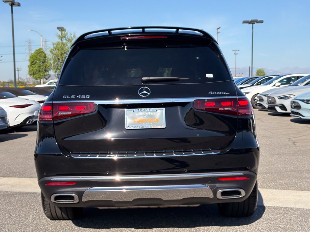 Certified 2026 Mercedes-Benz GLS 450 4MATIC image 9