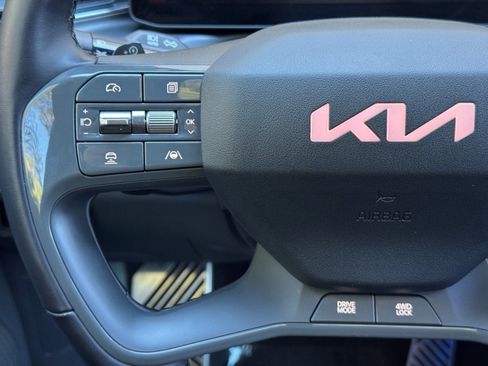 Used 2024 Kia EV9 GT-Line image 24