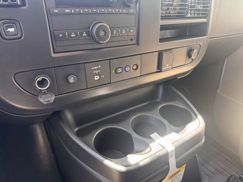 New 2026 Chevrolet Express 2500 w/ Driver Convenience Package RWD image 18