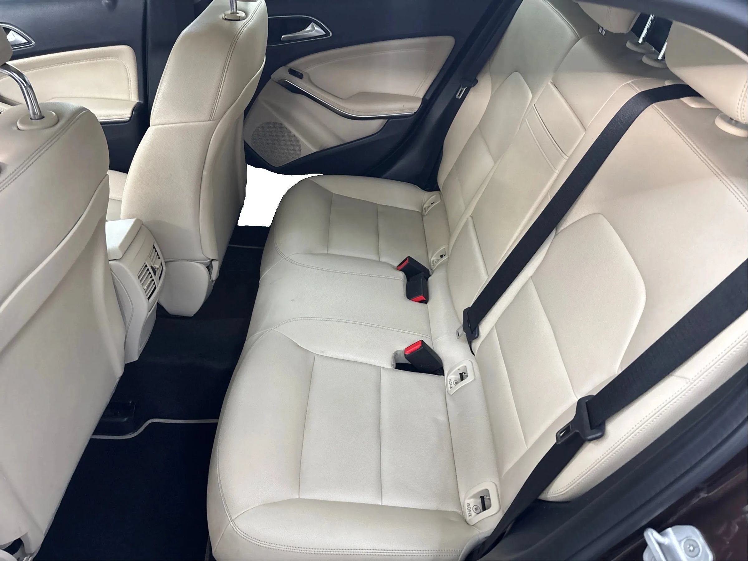 Used 2015 Mercedes-Benz GLA 250 4MATIC image 14