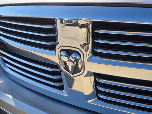 Used 2016 RAM 1500 Lone Star RWD image 4
