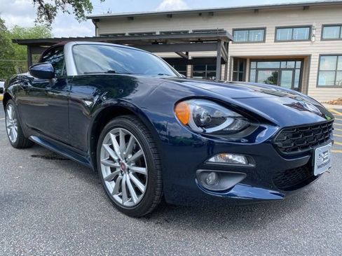 Used 2018 FIAT 124 Spider Lusso image 8