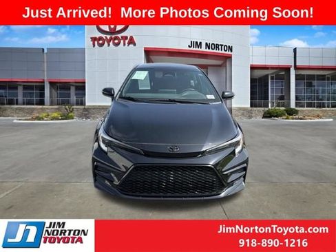Used 2024 Toyota Corolla Sedan w/ SE Convenience Package FWD image 2