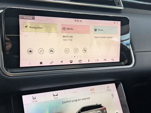 Used 2019 Land Rover Range Rover Velar R-Dynamic SE AWD/4WD image 17