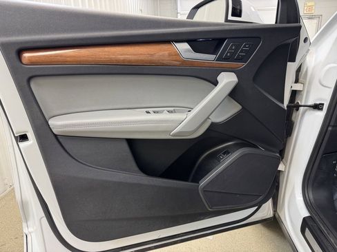 Used 2021 Audi Q5 2.0T Premium Plus image 8