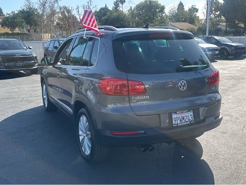 Used 2016 Volkswagen Tiguan SE image 4