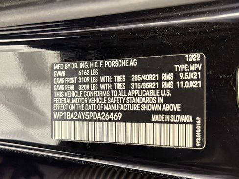 Certified 2023 Porsche Cayenne Platinum Edition AWD/4WD image 21