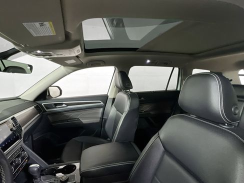 Used 2023 Volkswagen Atlas SE image 21