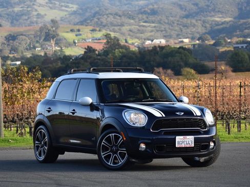 Used 2014 MINI Cooper Countryman S image 2