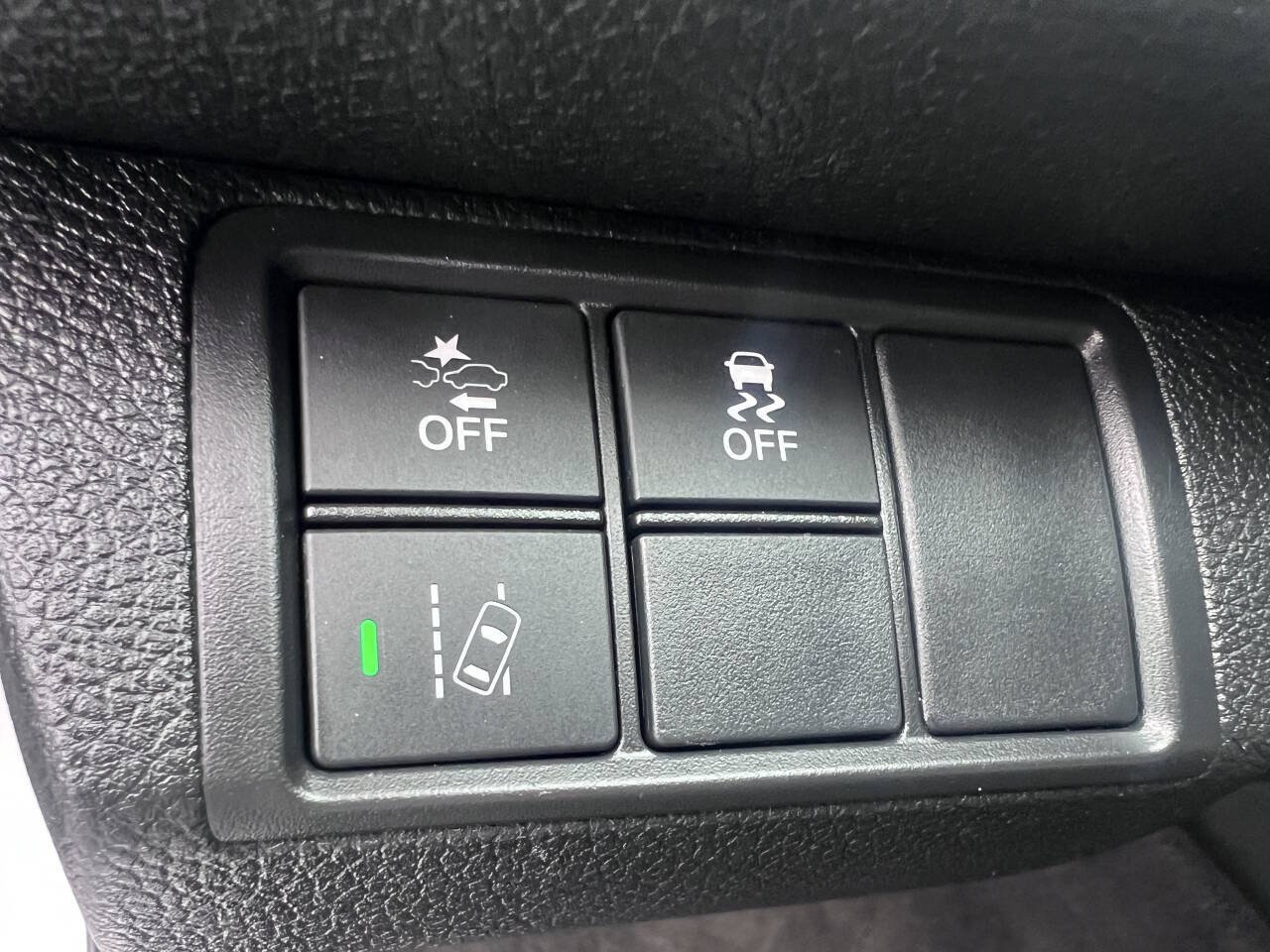 Used 2017 Honda Civic EX-L image 9