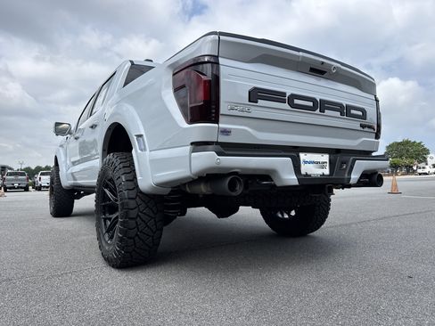 Used 2025 Ford F150 Raptor w/ Equipment Group 803A Raptor R AWD/4WD image 10