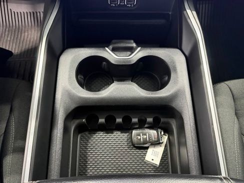 Used 2023 RAM 1500 Big Horn AWD/4WD image 20