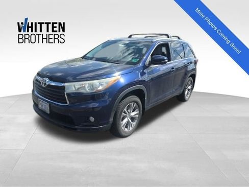 Used 2015 Toyota Highlander XLE image 1