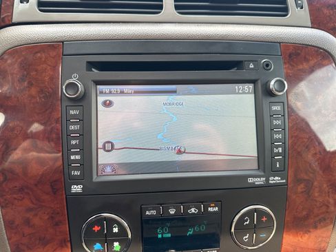 Used 2013 Chevrolet Suburban LTZ AWD/4WD image 61