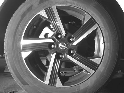 Used 2025 Nissan Sentra SV FWD image 15
