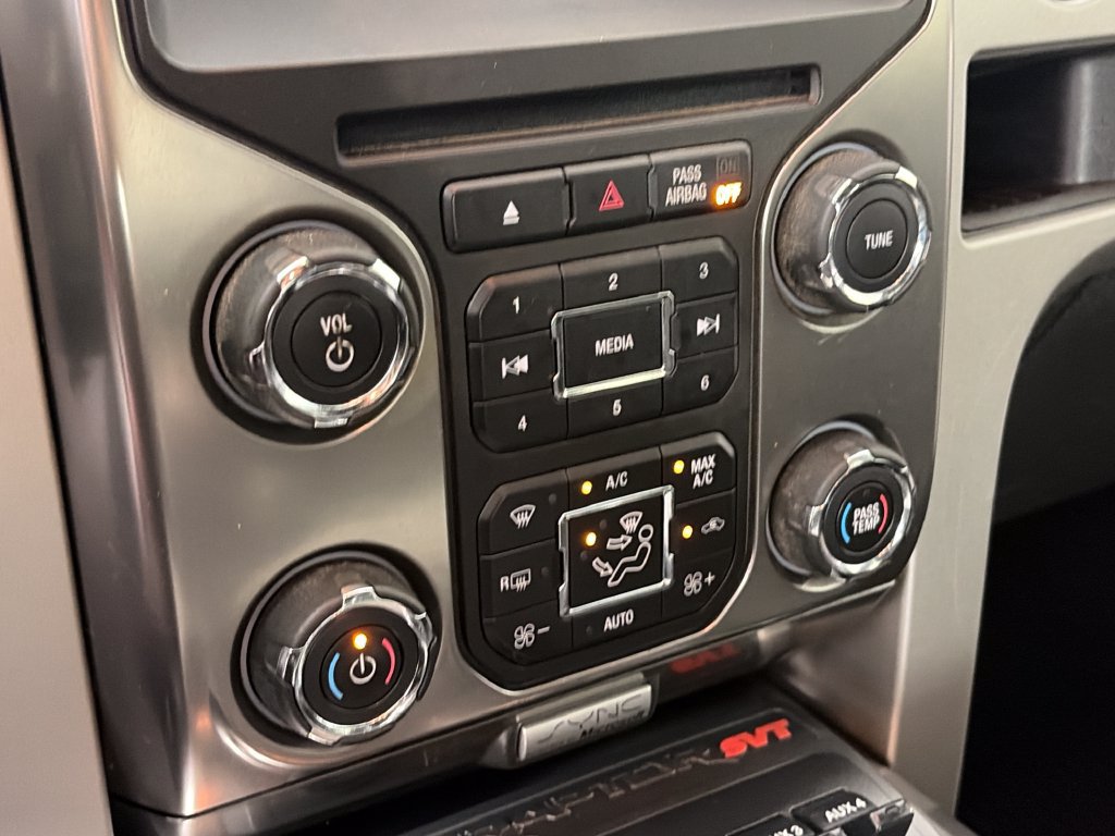 Used 2014 Ford F150 Raptor w/ Equipment Group 801A Luxury AWD/4WD image 21
