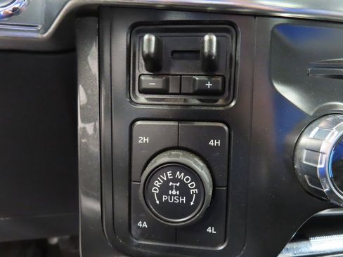 Used 2022 Ford F150 Lariat w/ Equipment Group 502A High AWD/4WD image 55