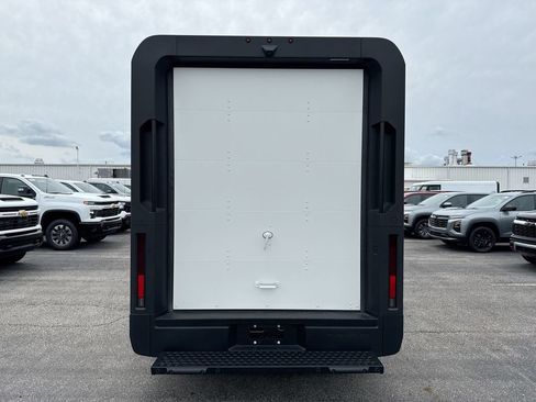 Used 2024 Chevrolet Brightdrop 600 w/ Battery Pack, Max Range AWD/4WD image 4