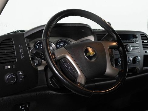 Used 2013 Chevrolet Silverado 2500 LT w/ Interior Plus Package image 26