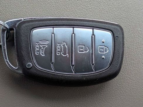 Used 2021 Hyundai Tucson Limited FWD image 33