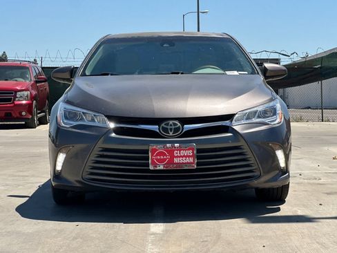 Used 2015 Toyota Camry XLE w/ Advanced Technology Package FWD image 11