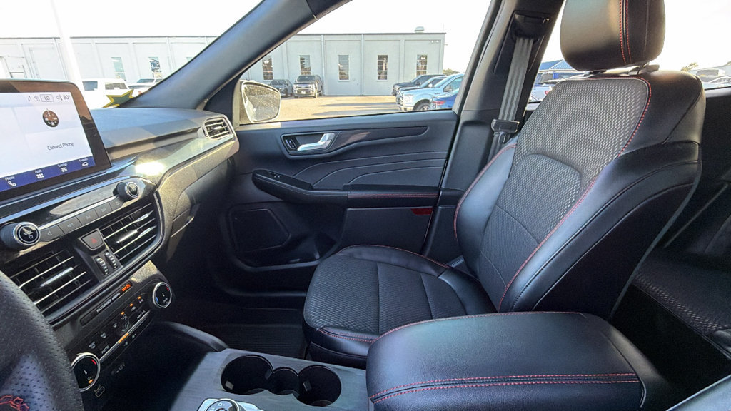 Certified 2024 Ford Escape ST-Line FWD image 21