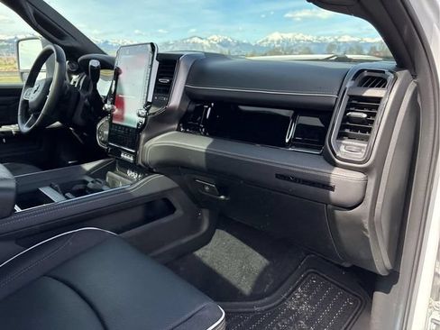 New 2026 RAM 3500 Limited AWD/4WD image 36