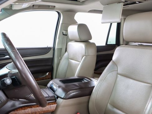 Used 2015 Chevrolet Tahoe LTZ image 29
