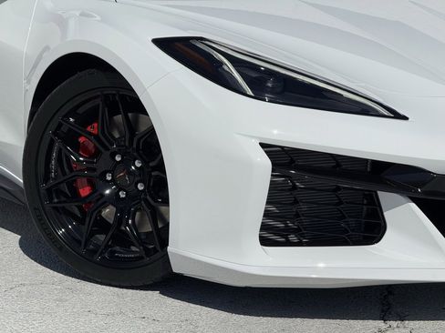 New 2025 Chevrolet Corvette Z06 image 13