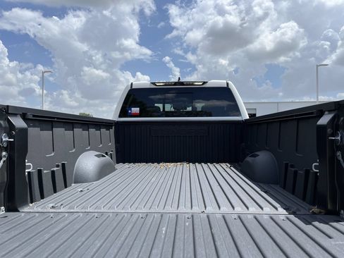 Used 2025 Toyota Tundra SR w/ SR Tow Package RWD image 27