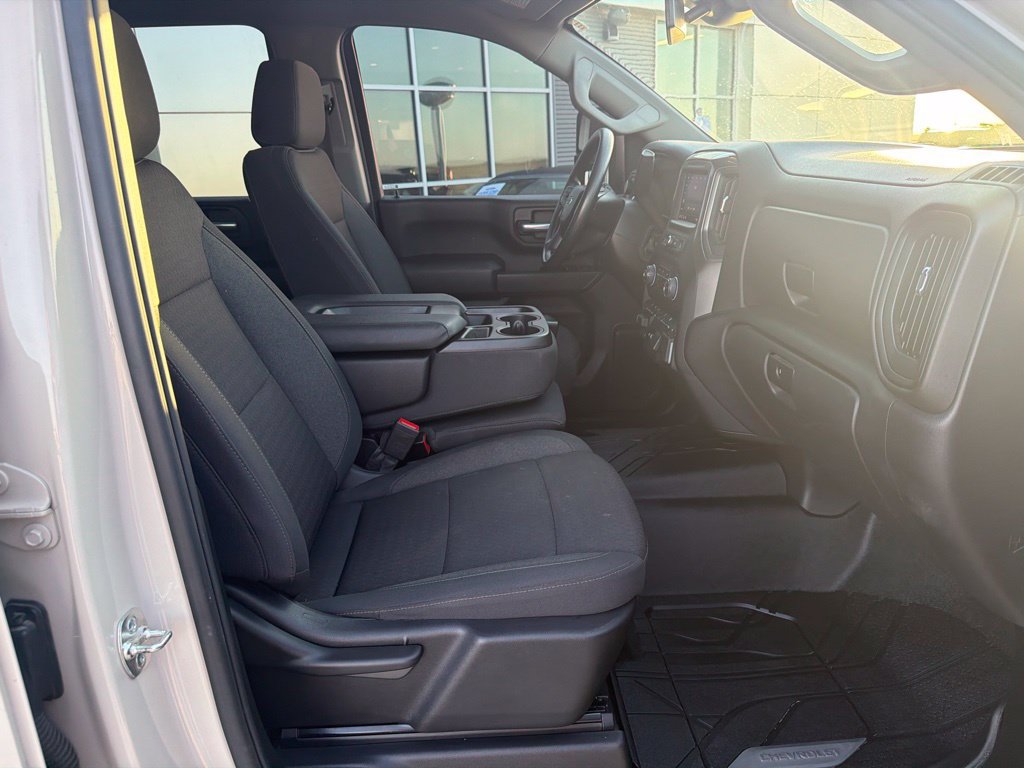 Used 2026 Chevrolet Silverado 2500 Custom AWD/4WD image 36
