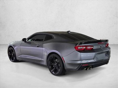 Used 2021 Chevrolet Camaro LT w/ Technology Package RWD image 7