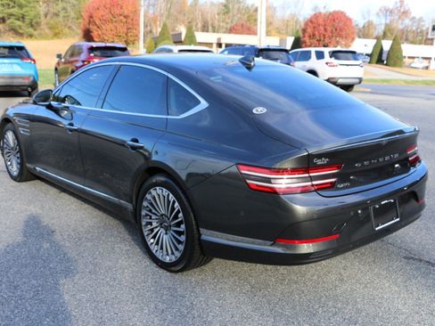 Used 2024 Genesis G80 w/ Prestige Package image 3