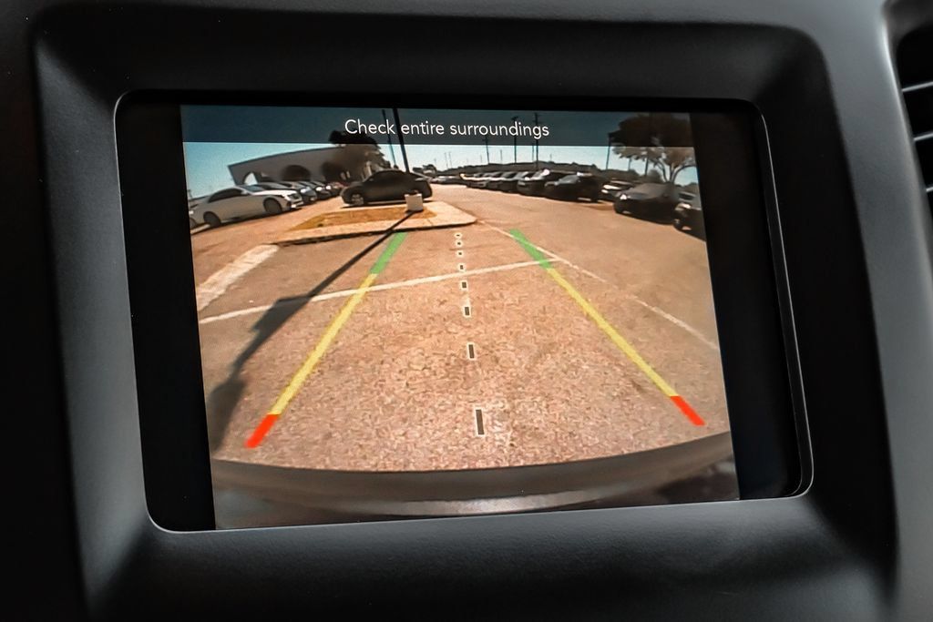 Used 2021 Jeep Cherokee Latitude Plus FWD image 17