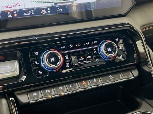 Used 2025 GMC Sierra 1500 AT4 w/ AT4 Premium Package image 20