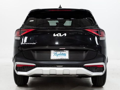 Certified 2024 Kia Sportage LX FWD image 28