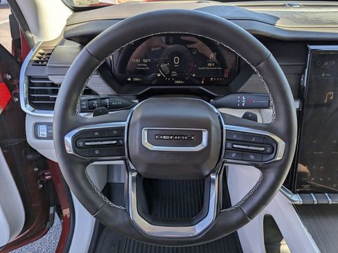 Used 2025 GMC Acadia Denali w/ LPO, Floor Liner Package FWD image 22