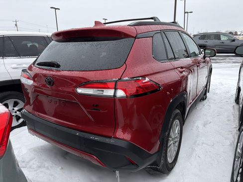 Used 2022 Toyota Corolla Cross LE w/ Black Badges Package (TMS) image 6