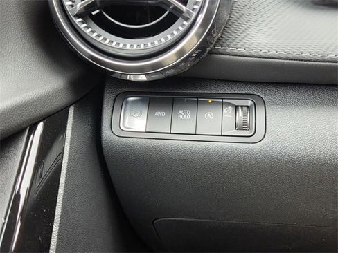 New 2026 Chevrolet Equinox LT w/ Convenience Package II image 30