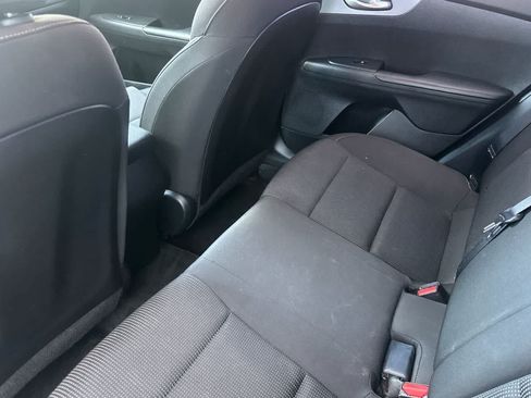 Used 2020 Kia Forte LXS FWD image 4