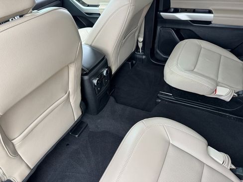 Certified 2023 Ford Explorer Limited image 17