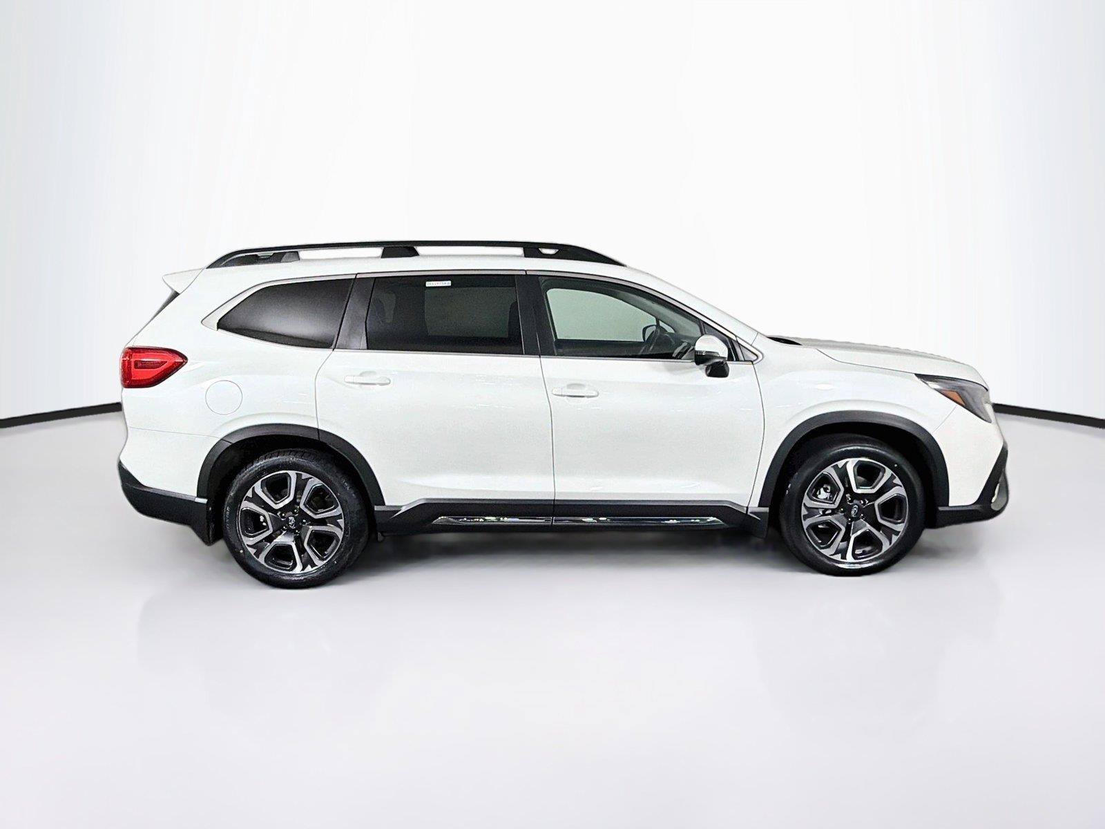 Used 2023 Subaru Ascent Limited AWD/4WD image 12