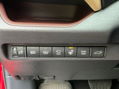 Used 2025 Toyota RAV4 Limited w/ Advanced Technology Package AWD/4WD image 29