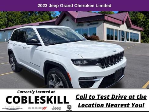 Used 2023 Jeep Grand Cherokee Limited w/ Trailer Tow Prep Group (B) AWD/4WD image 1