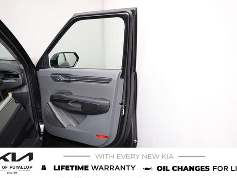 New 2026 Kia EV9 Light RWD image 15