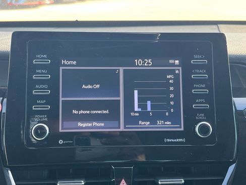 Used 2023 Toyota Camry SE image 29